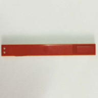 RP210MH 薄狹長、耐用 UHF RFID 標籤 - 適用工具與生產追蹤