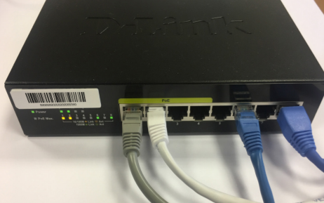 RL350M 小貼紙型 UHF RFID 標籤