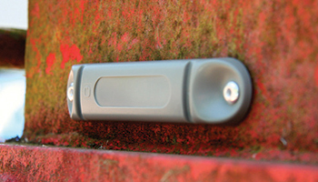 RA800M UHF RFID Tag 資產設備追蹤管控